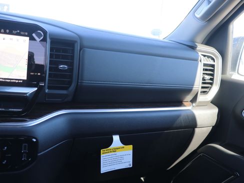 New 2026 GMC Sierra 1500 Elevation image 25