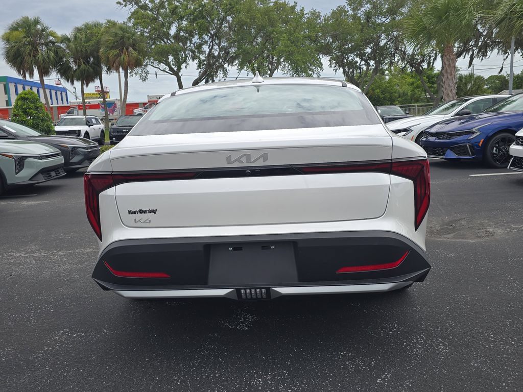 New 2026 Kia K4 FWD image 7