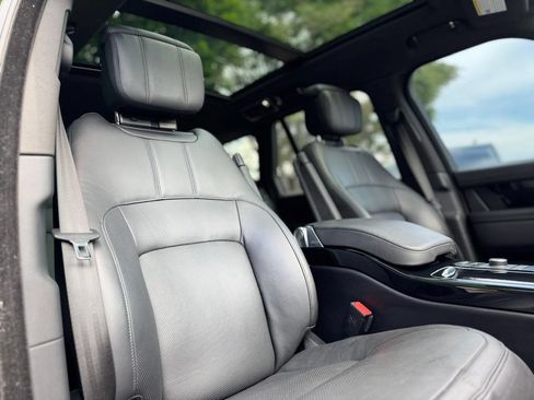 Used 2022 Land Rover Range Rover Westminster Edition AWD/4WD image 29