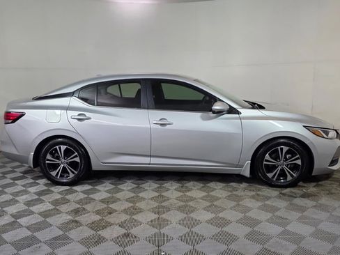 Used 2020 Nissan Sentra SV image 8