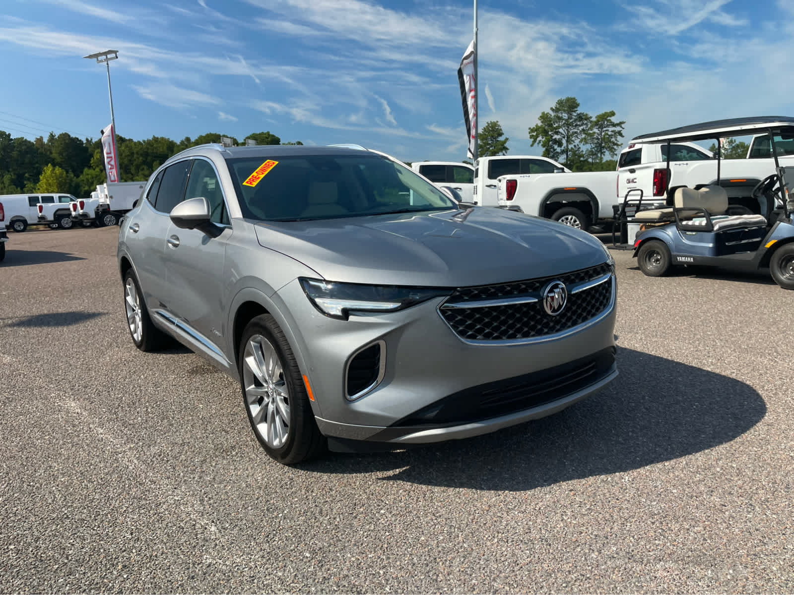 Used 2023 Buick Envision Avenir AWD/4WD image 3