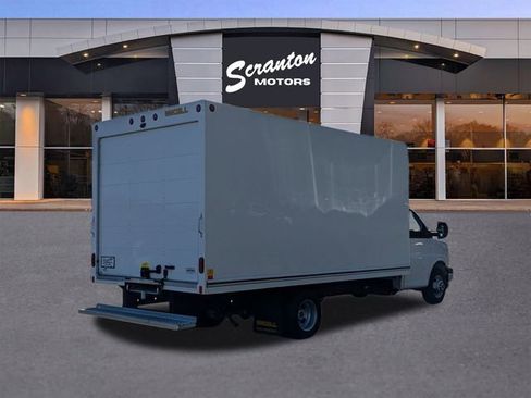 New 2024 GMC Savana 3500 Extended w/ Power Convenience Package image 5