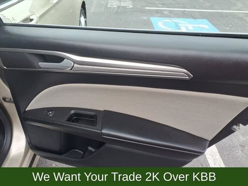 Used 2018 Ford Fusion S image 26