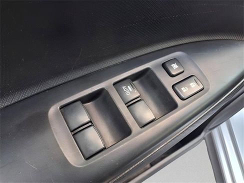 Used 2017 Mitsubishi Mirage ES image 15