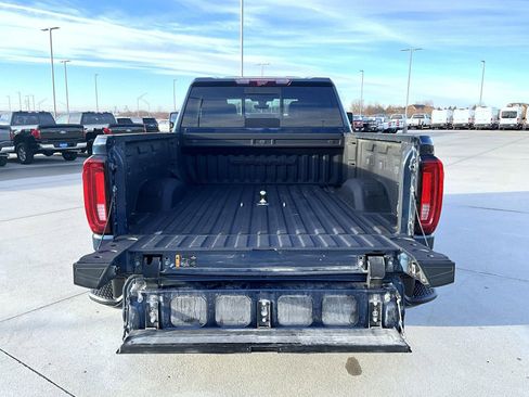 Used 2023 GMC Sierra 2500 Denali w/ Denali Ultimate Package image 22