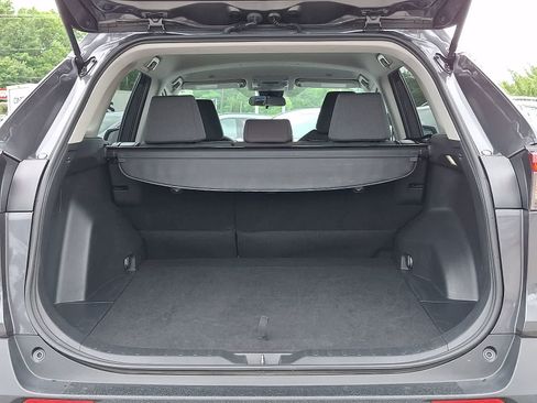 Certified 2025 Toyota RAV4 XLE AWD/4WD image 31