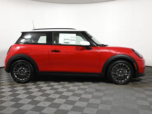 Certified 2025 MINI Cooper S image 8