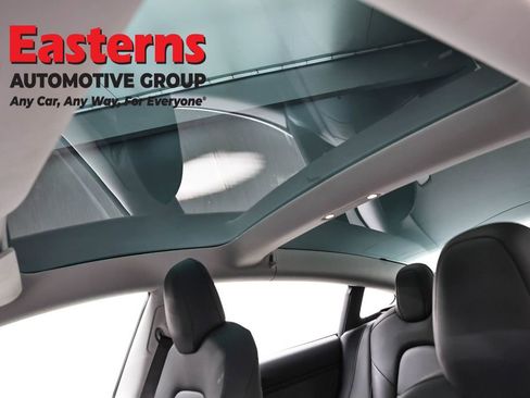 Used 2018 Tesla Model 3 Long Range image 28