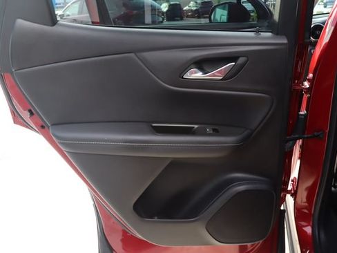 Used 2024 Chevrolet Blazer LT AWD/4WD image 25
