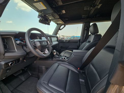 Used 2026 Ford Bronco Big Bend w/ Black Diamond Package AWD/4WD image 16