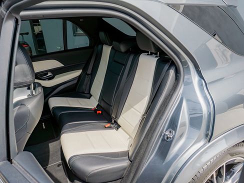 Used 2023 Mercedes-Benz GLE 580 4MATIC image 47