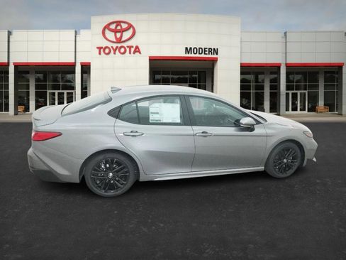 New 2026 Toyota Camry SE image 23