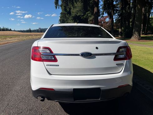 Used 2015 Ford Taurus Police Interceptor AWD image 4