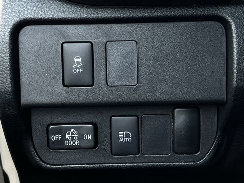 Used 2023 Toyota Tacoma SR AWD/4WD image 20
