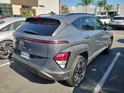 Used 2024 Hyundai Kona SEL w/ Convenience Package AWD/4WD image 5