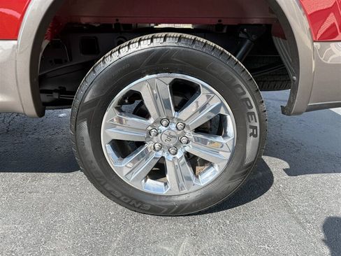 Used 2018 Ford F150 King Ranch w/ Equipment Group 601A Luxury AWD/4WD image 27