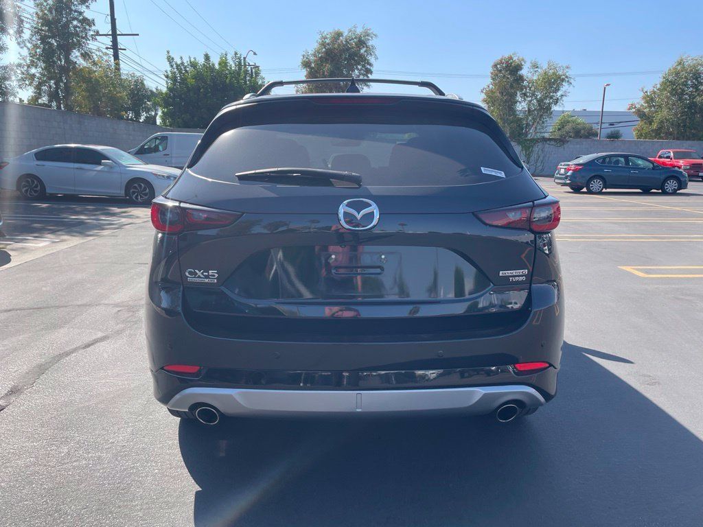 Certified 2024 MAZDA CX-5 Signature AWD/4WD image 3