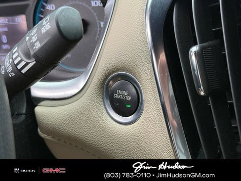 Certified 2023 Chevrolet Traverse LS FWD image 29