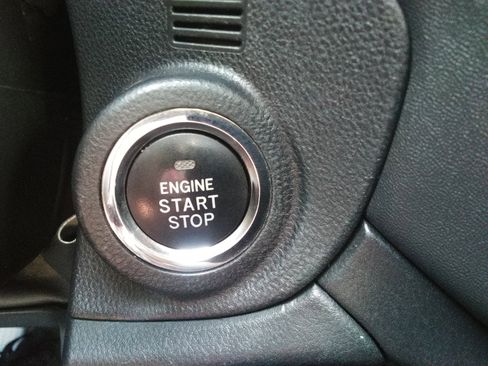 Used 2021 Subaru Outback Premium image 19