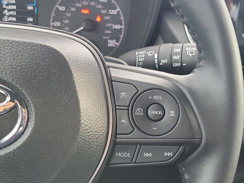 Certified 2024 Toyota Corolla Cross AWD Hybrid image 28