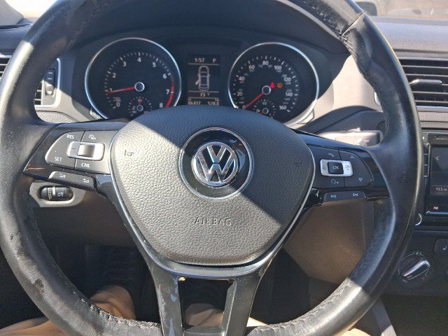 Used 2017 Volkswagen Jetta SE FWD image 27