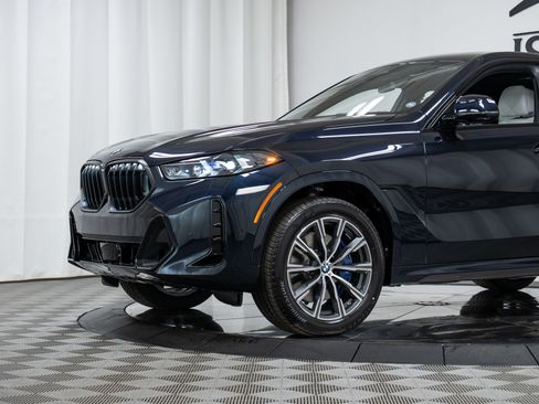 New 2026 BMW X6 xDrive40i w/ Climate Comfort Package image 25