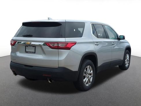 Used 2019 Chevrolet Traverse LS FWD image 6