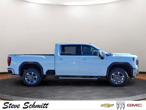 New 2026 GMC Sierra 2500 SLT image 24