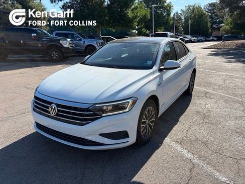 Used 2019 Volkswagen Jetta SEL FWD image 1