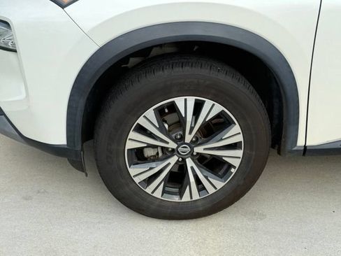 Used 2021 Nissan Rogue SV AWD/4WD image 5