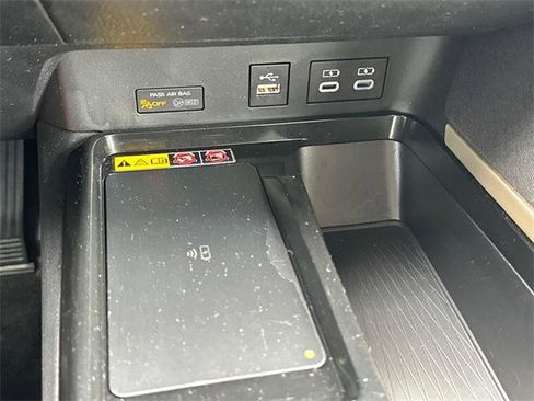 Certified 2025 Toyota Camry LE image 22