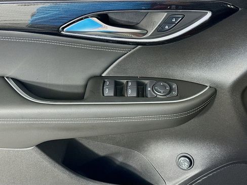 Used 2021 Buick Envision Preferred image 17