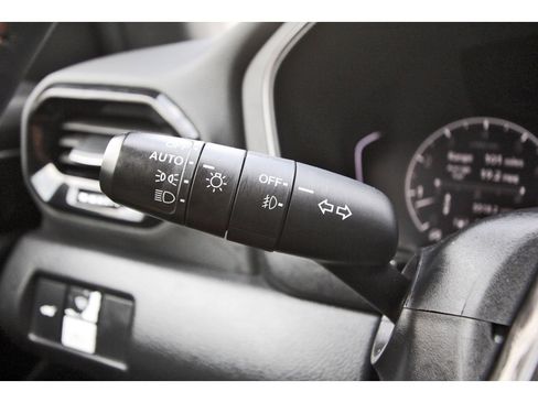 Used 2025 Honda Pilot TrailSport image 18