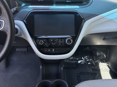 Used 2019 Chevrolet Bolt LT FWD image 15