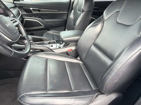 Used 2025 Kia Telluride S AWD/4WD image 16