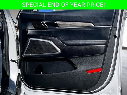 Used 2022 Kia Telluride EX w/ EX Premium Package image 29