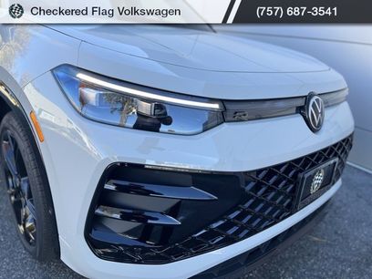 New 2026 Volkswagen Tiguan SE R-Line