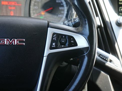Used 2017 GMC Terrain SLE AWD/4WD image 16