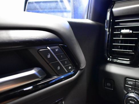 Used 2023 GMC Sierra 1500 AT4X w/ AT4X AEV Edition AWD/4WD image 50