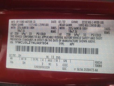 Used 2022 Ford Escape Titanium w/ Titanium Premium Package FWD image 33