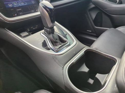 Used 2022 Subaru Outback Limited image 10