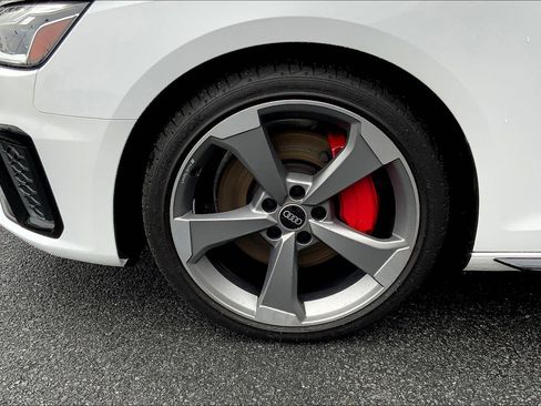 Used 2023 Audi A4 2.0T Premium Plus w/ Premium Plus Package image 10