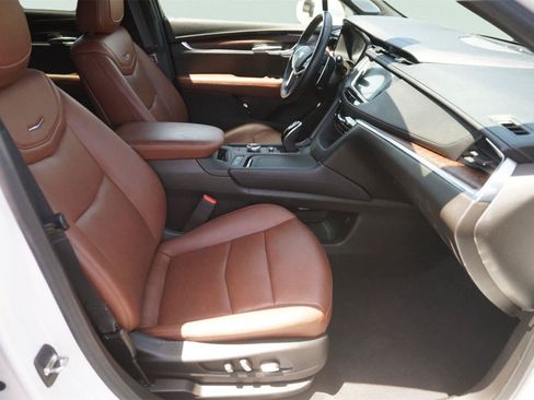 Used 2020 Cadillac XT5 Sportv AWD/4WD image 19