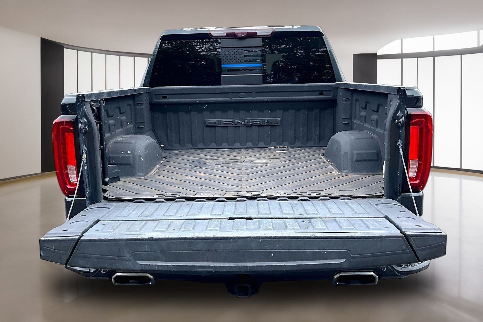 Used 2021 GMC Sierra 1500 Denali w/ Denali Ultimate Package AWD/4WD image 8
