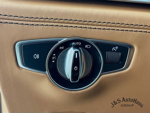 Used 2021 Mercedes-Benz AMG GT 43 w/ Driver Assistance Package image 10