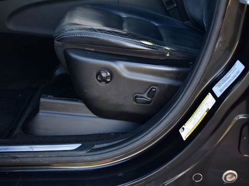 Used 2015 Jeep Grand Cherokee Limited RWD image 17
