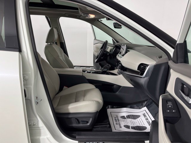 Used 2023 Nissan Rogue SL w/ SL Premium Package AWD/4WD image 41