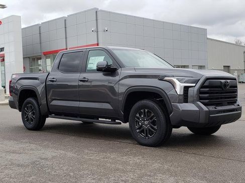 New 2025 Toyota Tundra SR5 image 3