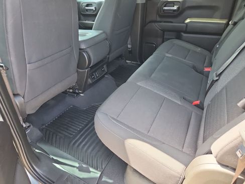 Used 2024 Chevrolet Silverado 1500 Custom Trail Boss AWD/4WD image 19