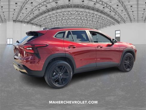 Certified 2024 Chevrolet Trax ACTIV w/ Driver Confidence Package image 7